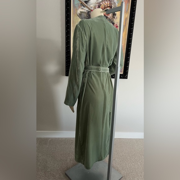 The MM6 MAISON MARGIELA Velvet Long House Coat - Picture 6 of 15